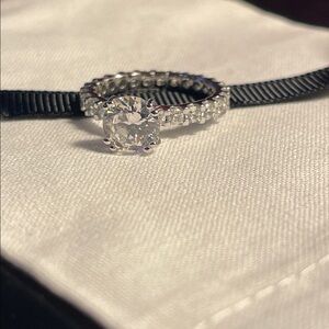 Beautiful Sterling silver sapphire cubic zirconia size 6 single row of diamonds